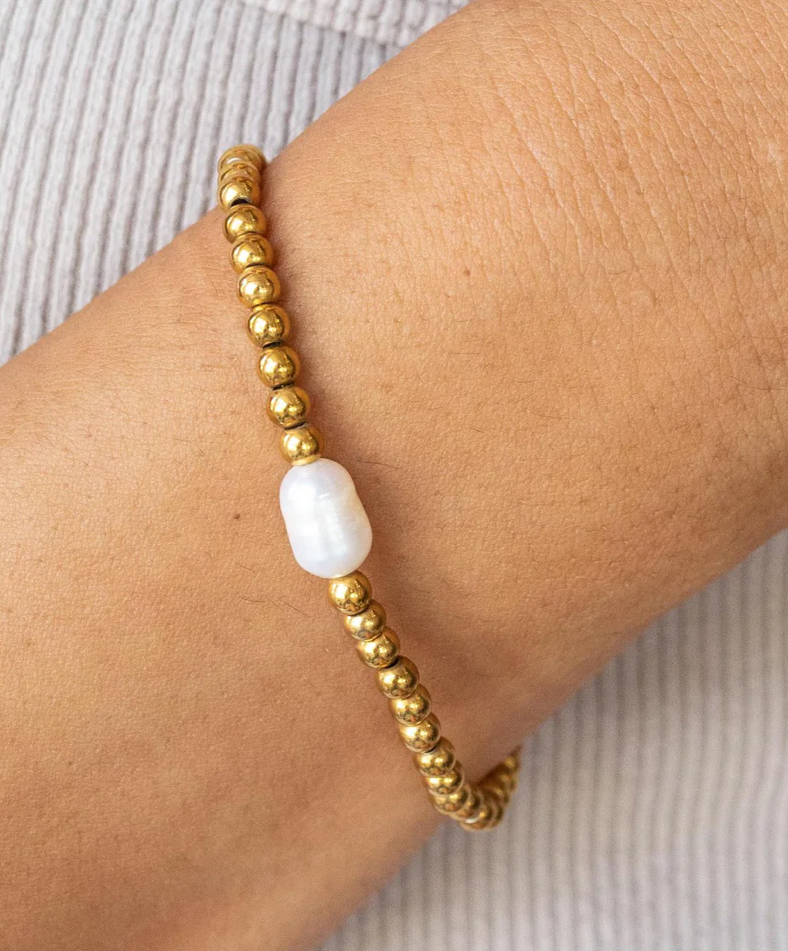 Seaside Pearl Stretch Bracelet